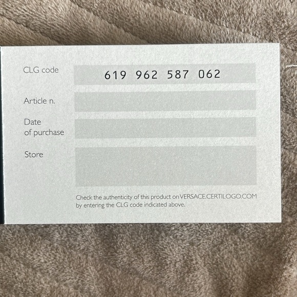 Versace Greca Sunglasses VE4402 - Picture 5 of 5